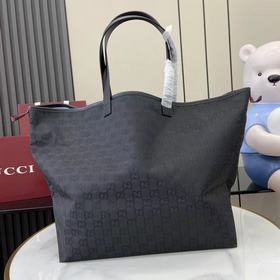 Gucci Altitude, первая коллекция зимне