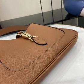 [Новинка] Эта новая сумка Gucci Jacki