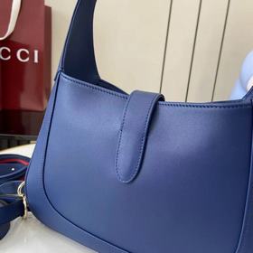 [Новинка] Эта новая сумка Gucci Jacki