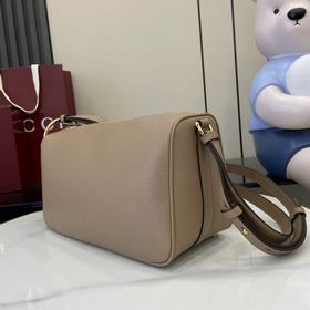 Коллекция Gucci Half Horsebit переосмы