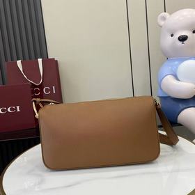 Коллекция Gucci Half Horsebit переосмы