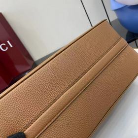 Коллекция Gucci Half Horsebit переосмы