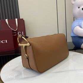 Коллекция Gucci Half Horsebit переосмы