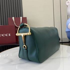Коллекция Gucci Half Horsebit переосмы