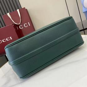 Коллекция Gucci Half Horsebit переосмы