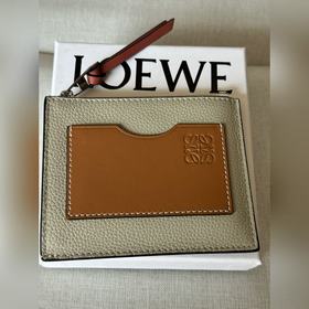 Карточный держатель Loewe A02 черного