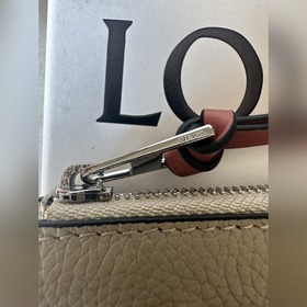Карточный держатель Loewe A02 черного 