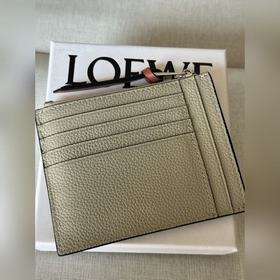 Карточный держатель Loewe A02 черного 