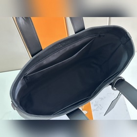 [163C01 Dynamic Chip] Сумка Pilot Tot