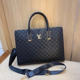 Портфель Lv с оригинальной фурнитурой