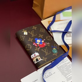 Чехол для паспорта M15327. Поклонники 