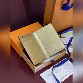 Чехол для паспорта M15327. Поклонники 