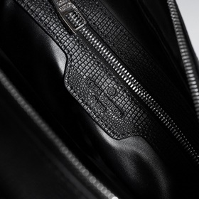 Представляем незаменимую вещь от LV： и