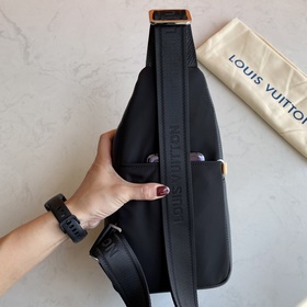 Louis Vuitton LV Мужская сумка последн
