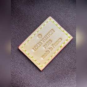 M24858 Черно-золотая сумка на пояс Pre