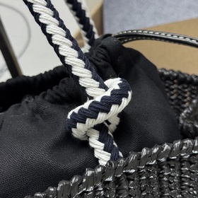 [Premium Authentic] 1BA463 Новинка Вя