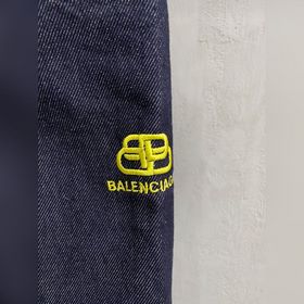 Balenciaga и Arc'teryx： модные му