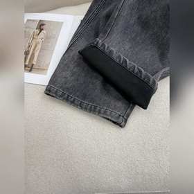 Новые джинсы Balenciaga в стиле кэжуал