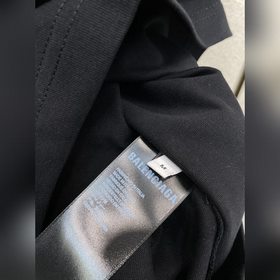 Balenciaga： новая коллекция, ради кото