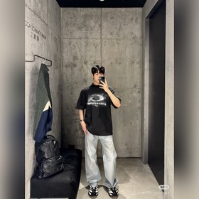 Футболка Balenciaga из коллекции 26FW