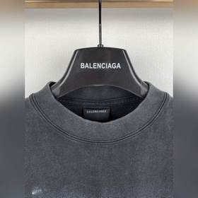 Футболка Balenciaga из коллекции 26FW 