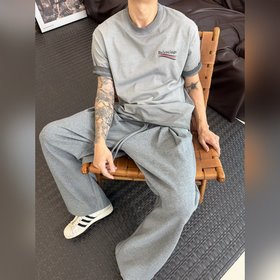 Новая коллекция Balenciaga весна-лето 