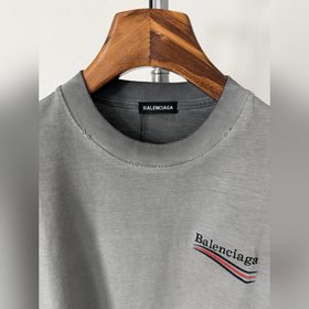Новая коллекция Balenciaga весна-лето 