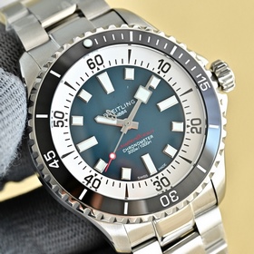 Часы Breitling Superocean 42 мм. 1： Ч