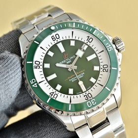 Часы Breitling Superocean 42 мм. 1： Ч