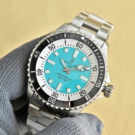 Часы Breitling Superocean 42 мм. 1： Ч