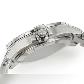 Новая модель серии Breitling Avenger (