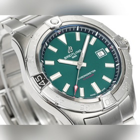 Новая модель серии Breitling Avenger (