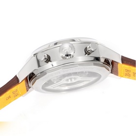 Новинка Breitling BLS серии Transocean