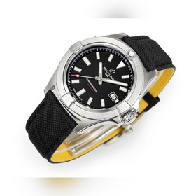Новая модель серии Breitling Avenger (
