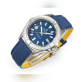 Новая модель серии Breitling Avenger (