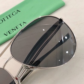 Bottega Veneta Модель： BV1305S Разме