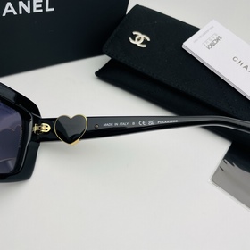 CHANEL CH5520, черно-золотой, черно-с