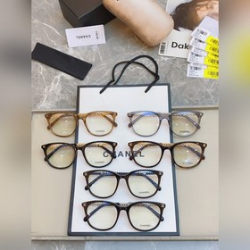 [CHANEL] Новая оправа для очков от Ch
