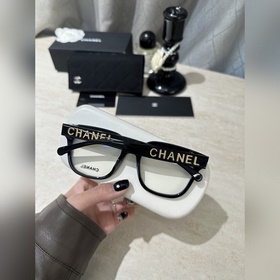 Классическая популярная модель Chanel