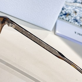 DIOR МОДЕЛЬ： InDior O S2I РАЗМЕР： 55