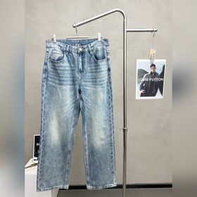 FENDI — новые джинсы свободного кроя с