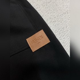 FENDI — товары высшего качества. Новые