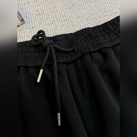 FENDI — товары высшего качества. Новые