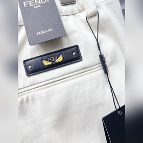 FENDI： Новая коллекция брюк в стиле кэ