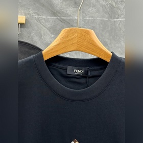FENDI Fei Двойное «F» Fei Новая ко