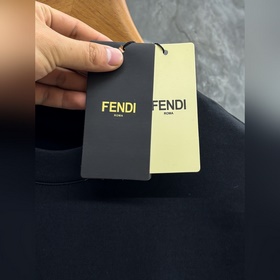 FENDI Fei Двойное «F» Fei Новая ко