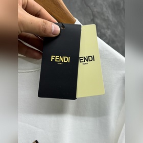 FENDI Fei Двойное «F» Fei Новая ко
