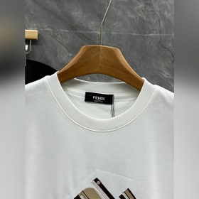 FENDI Fei Двойное «F» Fei Новая ко