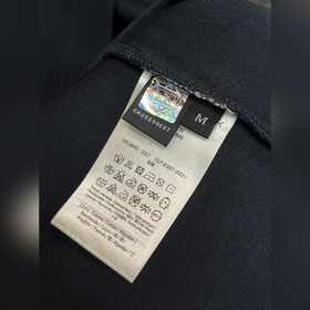 Новая модель футболки Fendi FD с кругл