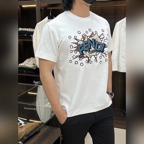 Новая модель футболки Fendi FD с кругл